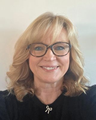 Photo of Mary Barrie, Psychotherapist, MA, MBABCP