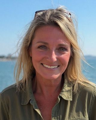 Photo of Lisa Barnes, Clinical Social Work/Therapist, MSW, LCSW-C, LISW-CP