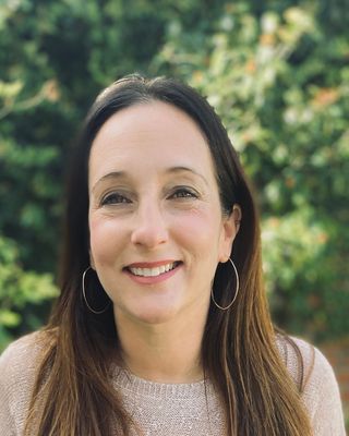 Photo of Julie Ursic, Clinical Social Work/Therapist, JD, LCSW, PMH-C
