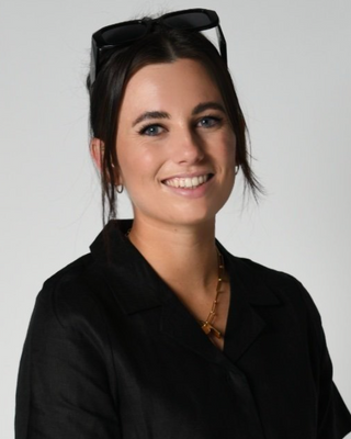 Photo of Elayna Browett, Psychologist, MPsych, PsyBA General