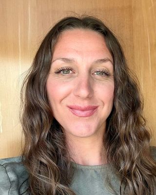 Photo of Elysa White, Clinical Social Work/Therapist, MSW, SWLC, SEP