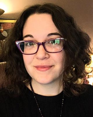 Photo of Crystallyn Heron, Clinical Social Work/Therapist, LCSW