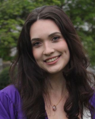 Photo of Eliza Bonilla, Pre-Licensed Professional, MSW