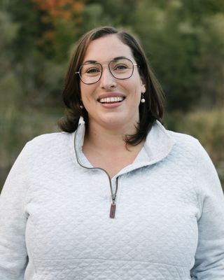 Photo of Nicky Lightstone, Registered Psychotherapist, BA, MBA, RP