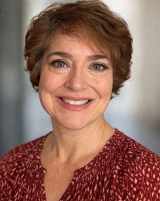 Photo of Robyn Olinger, Clinical Social Work/Therapist, LCSW