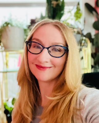 Photo of Heather Barsy, Clinical Social Work/Therapist, LMSW