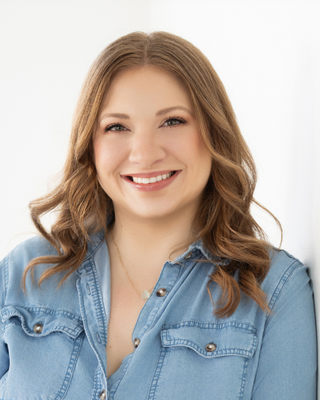 Photo of Sophie Kosar - Sophie Kosar, LMFT: Couples Therapy for ADHD, Marriage & Family Therapist, MS, LMFT
