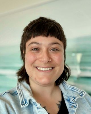 Photo of Ari Sebestyen, Clinical Social Work/Therapist