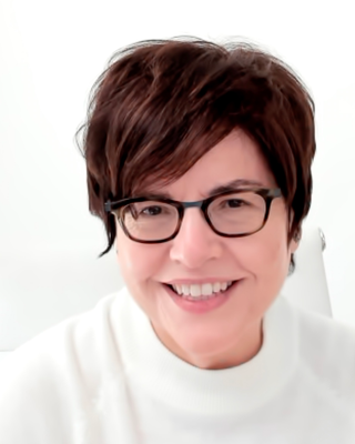 Photo of Ana Adelstein, Psychologist, PhD