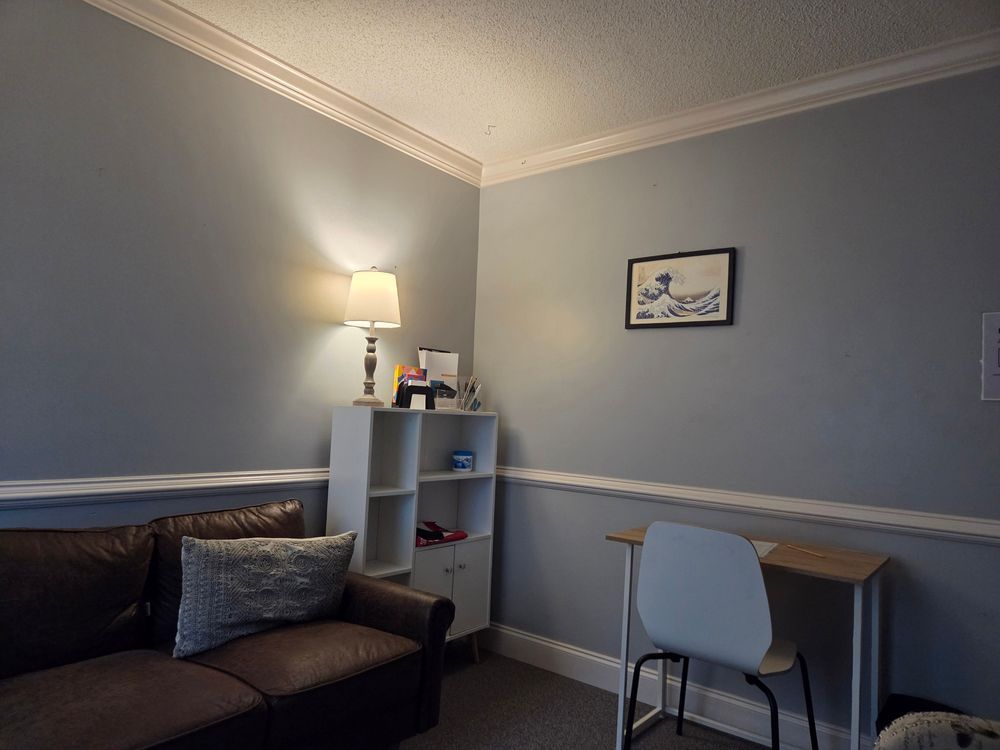 A calm, comfortable environment where you can speak openly and do meaningful work without distractions.