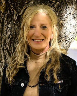 Photo of Jo Shipshock, Licensed Social Worker, LSW, CAS