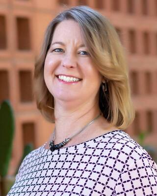 Photo of Lisa Gomez, Counselor in Arizona