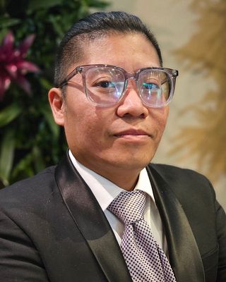 Photo of Ronaldo Tanedo, Psychiatric Nurse Practitioner, MSN, PMHNP