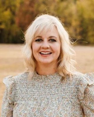 Photo of Natalie Frandsen, Marriage & Family Therapist, LMFT, MA