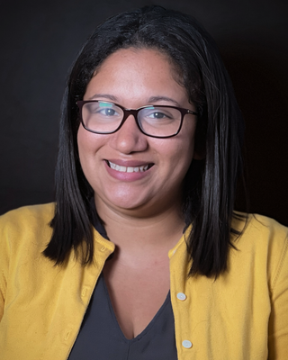 Photo of Eliana De La Rosa, Clinical Social Work/Therapist, MSW, LCSW-A