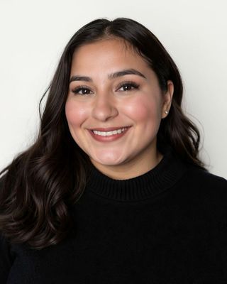 Photo of Patricia Valles Viramontes, Pre-Licensed Professional, MSW, Intern