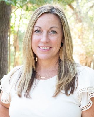 Photo of Carrie Lee, Licensed Professional Counselor Associate in Wimberley, TX