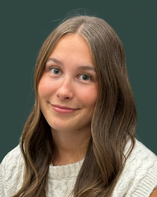 Photo of Emily Warner, Occupational Therapist, BSc, MOT, Prov OT