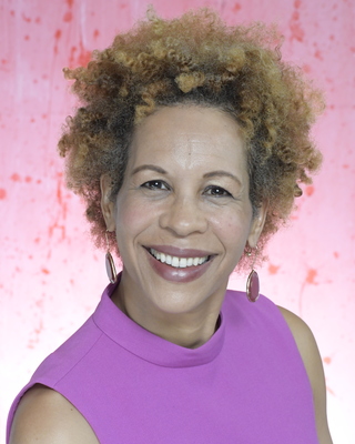 Photo of Dr. Dwan Milam-Reed, PhD, LCSW-S, LICSW, Clinical Social Work/Therapist