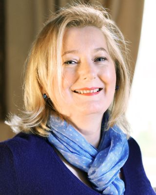 Photo of Carol Easton, Psychotherapist in Farnham, England