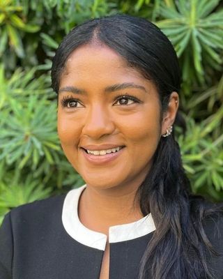Photo of Mohini Murti Gulati-Olapoju, Psychotherapist, MUKCP