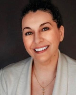 Photo of Mindy Alton, Registered Provisional Psychologist, MACP