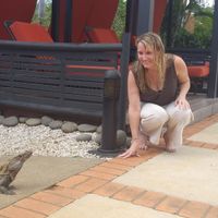 Gallery Photo of Petting an iguana in Costa Rica