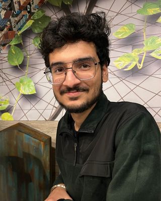 Photo of Sim Monga, Registered Psychotherapist (Qualifying), MA, BA