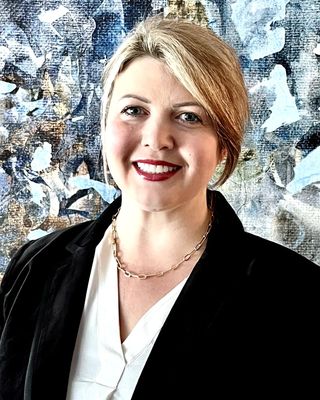 Photo of Anne Beverly Chow, Counselor, EdS, LPC, LMHC, QS