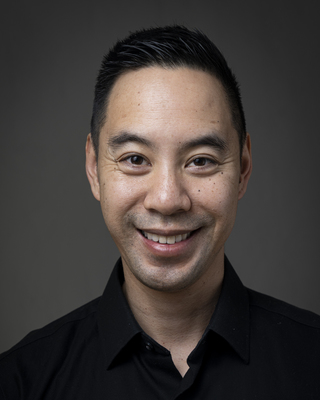 Photo of Wesley Du, Marriage & Family Therapist