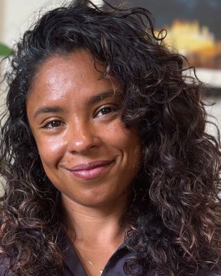 Photo of Ashlee Helene, Psychologist, PsyBA General