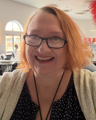 Photo of Cat Findley, Clinical Social Work/Therapist, LICSW
