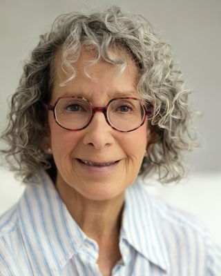 Photo of Debbie Sara Helldoerfer, Clinical Social Work/Therapist, LISW-S
