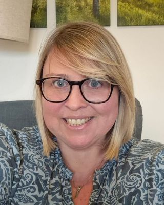 Photo of Anna Niewiadomska, Psychotherapist, MA, MBACP