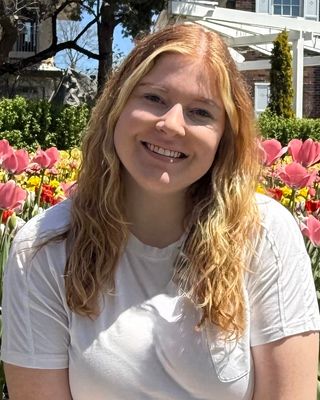 Photo of Cayleigh Sutton, Registered Psychotherapist (Qualifying), MA(c)