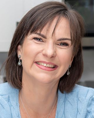 Photo of Lycia Rodrigues, Counsellor, RCC