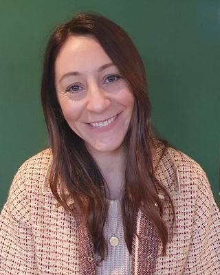 Photo of Dr Amy Howarth, Psychologist in South London, London, England