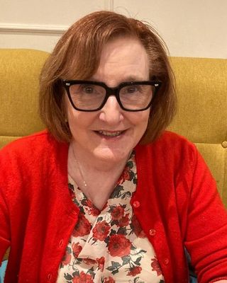 Photo of Janette Warran, Psychotherapist, MSc, MUKCP