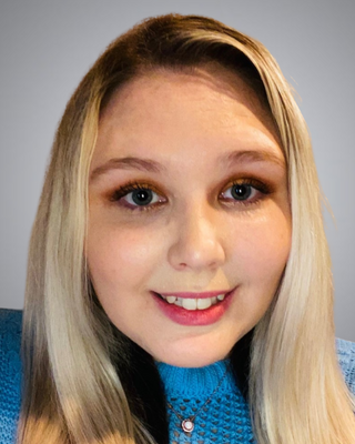 Photo of Jaclyn DeLauretis, Physician Assistant in Concord, MA