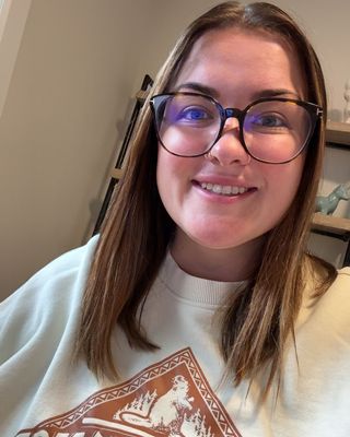Photo of Kate Tiano, Registered Psychotherapist (Qualifying), MACP, RP(Q)