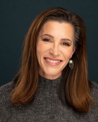 Photo of Ali Roth, Marriage & Family Therapist, LMFT, MA