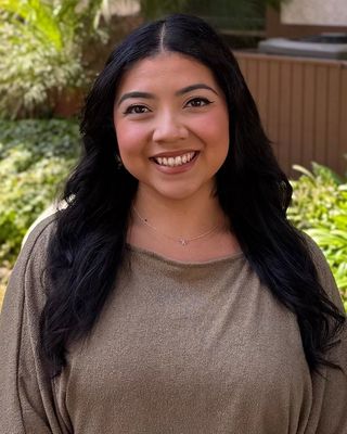 Photo of Emelyn Ortiz, Marriage & Family Therapist Associate, AMFT