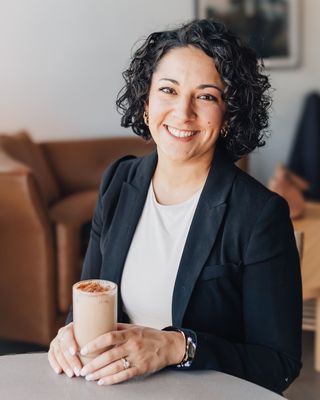 Photo of Janita Mestre, Marriage & Family Therapist Associate, AMFT