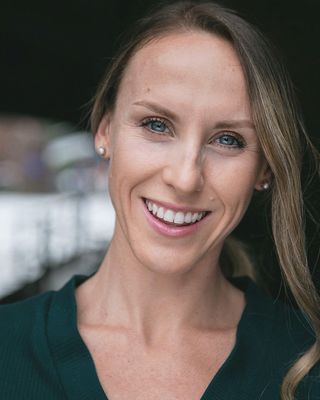 Photo of Chrissie Katz, Psychotherapist in Ang Mo Kio, Singapore, Singapore