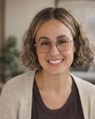 Photo of Amanda Zoltek - The Labyrinth Alcove Counselling & Psychotherapy, Registered Social Worker, MSW, RSW
