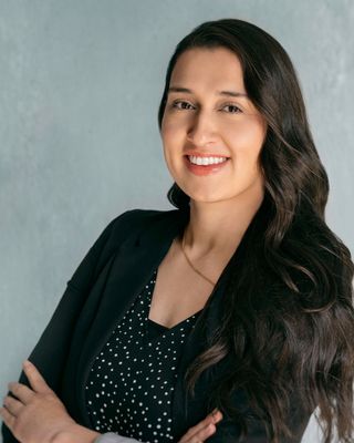 Photo of Noemi Flores, LICSW, LCSW, Clinical Social Work/Therapist