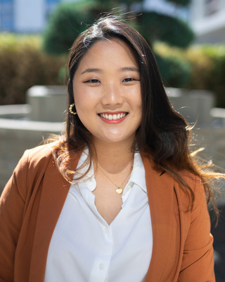 Photo of Jennifer Oh, Clinical Social Work/Therapist in Pasadena, CA