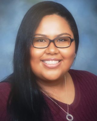 Photo of Paola Hernandez, MHC-LP