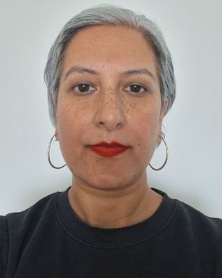 Photo of Aisha Begum, Counsellor, MA, MBACP