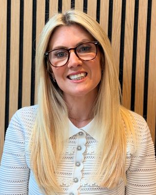 Photo of Wendy Fisher, Counsellor, MNCPS Acc.
